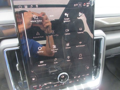 New 2026 GMC Yukon XL Elevation w/ Elevation Premium Package AWD/4WD image 19