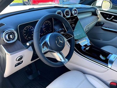 New 2026 Mercedes-Benz GLC 300 image 5
