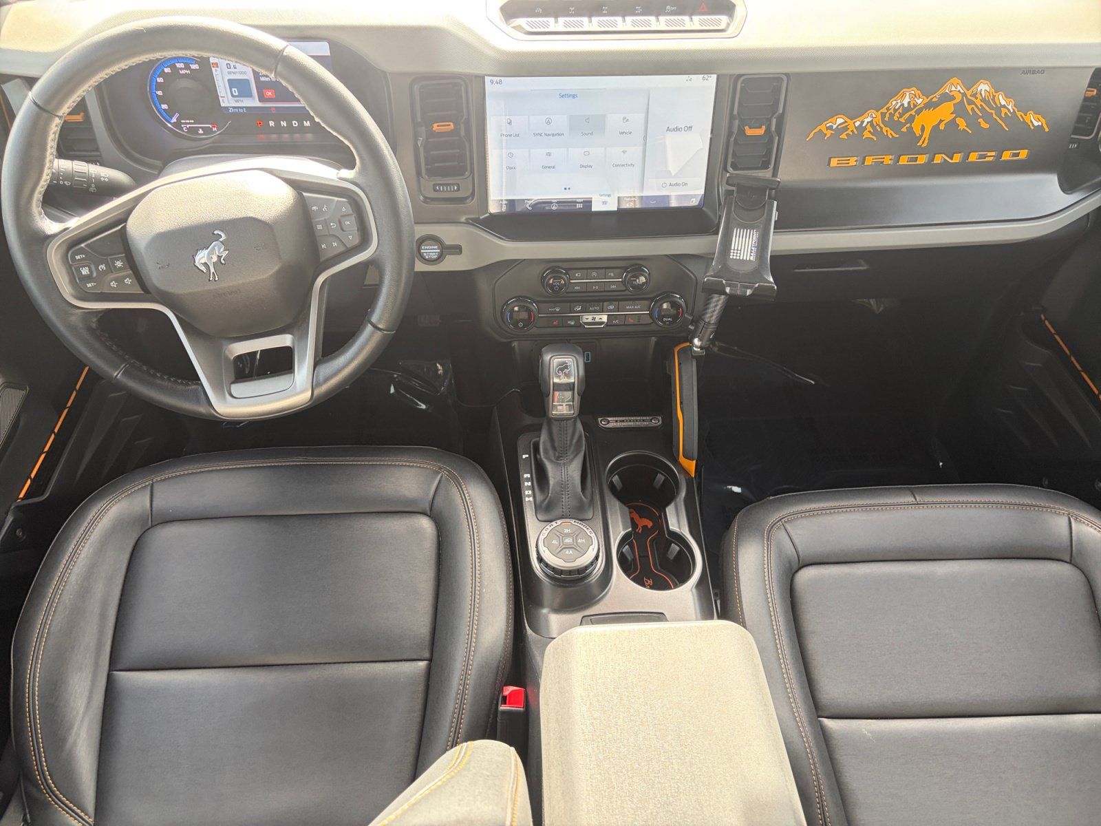 Used 2023 Ford Bronco Badlands w/ Sasquatch Package AWD/4WD image 18
