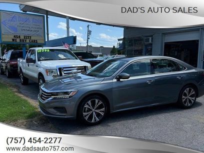Used 2021 Volkswagen Passat 2.0T SE
