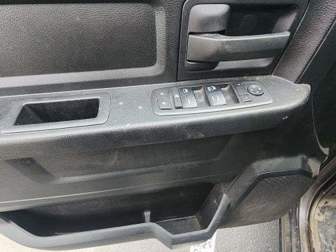 Used 2018 RAM 1500 Express image 23