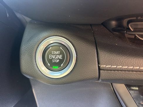 Used 2023 Buick Envision Preferred AWD/4WD image 28
