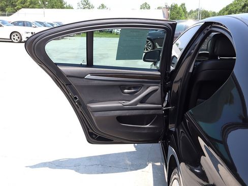 Used 2011 BMW 550i Sedan RWD image 30