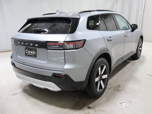 New 2025 Honda Prologue Touring image 7