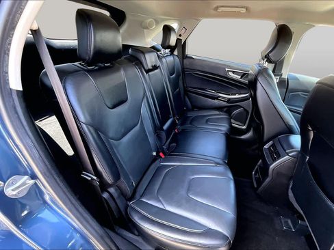 Used 2018 Ford Edge Titanium AWD/4WD image 19