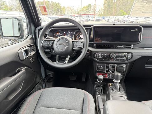 New 2026 Jeep Wrangler Unlimited Rubicon AWD/4WD image 20
