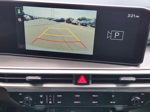 New 2026 Kia Sorento LX image 12