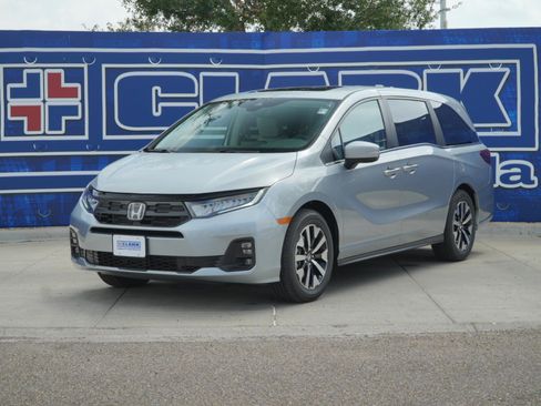 New 2026 Honda Odyssey EX-L image 1