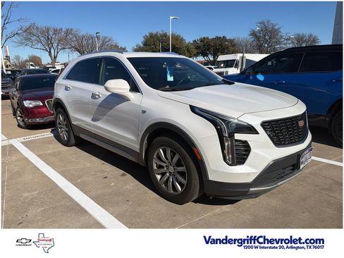 Used 2019 Cadillac XT4 Premium Luxury image 1