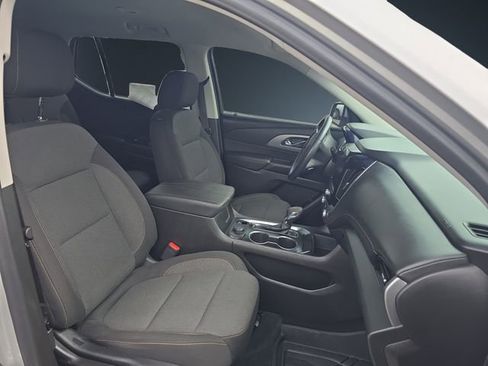 Used 2021 Chevrolet Traverse LT w/ LPO, Floor Liner Package AWD/4WD image 15