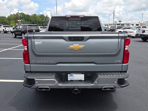 Used 2023 Chevrolet Silverado 1500 LTZ w/ LTZ Premium Package AWD/4WD image 14