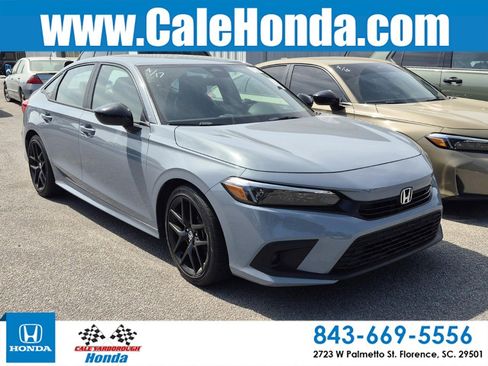 Used 2024 Honda Civic Sport image 1