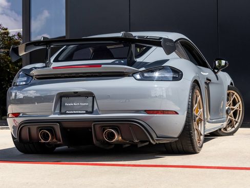 Certified 2024 Porsche 718 Cayman GT4 RS RWD image 11