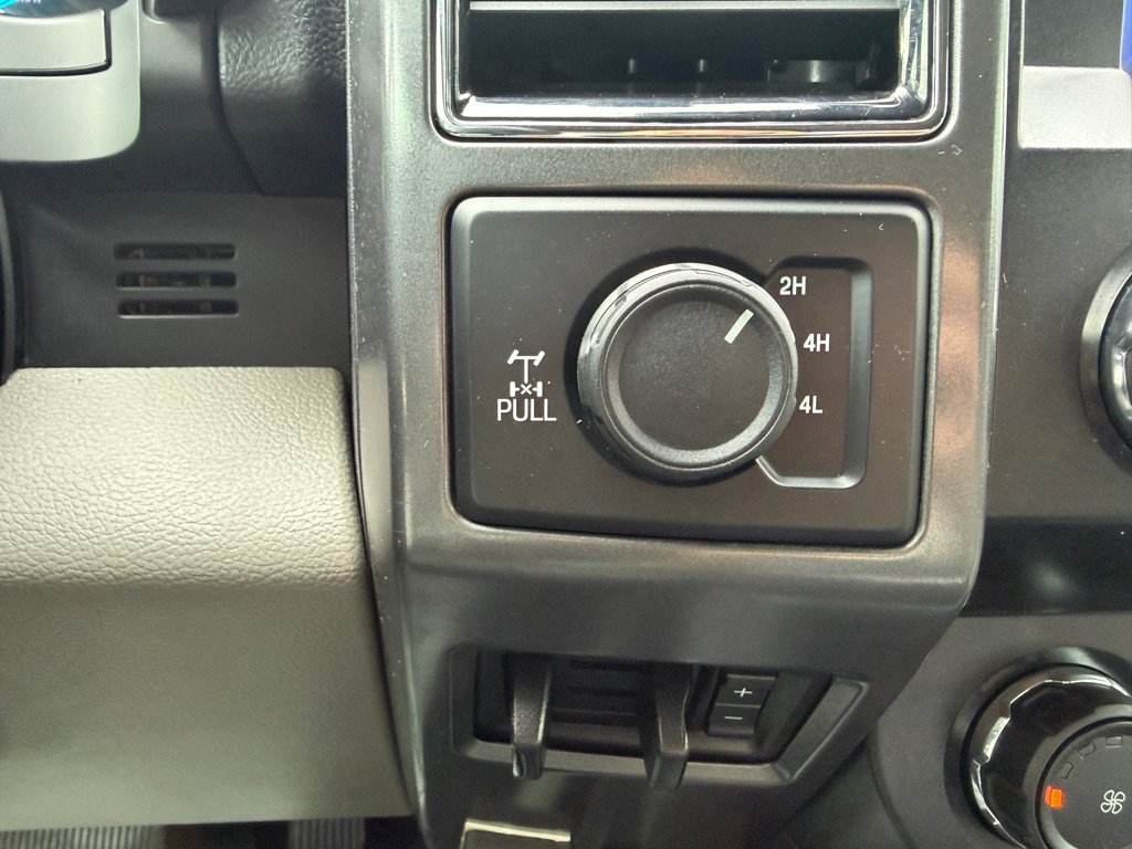 Used 2021 Ford F250 XLT w/ XLT Value Package AWD/4WD image 19