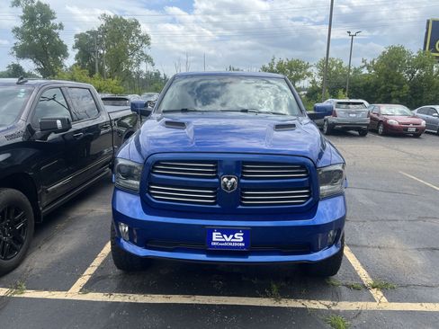 Used 2015 RAM 1500 Sport w/ Convenience Group AWD/4WD image 2
