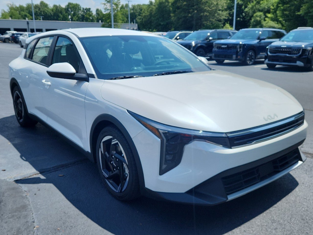 New 2026 Kia K4 GT-Line Turbo FWD image 1