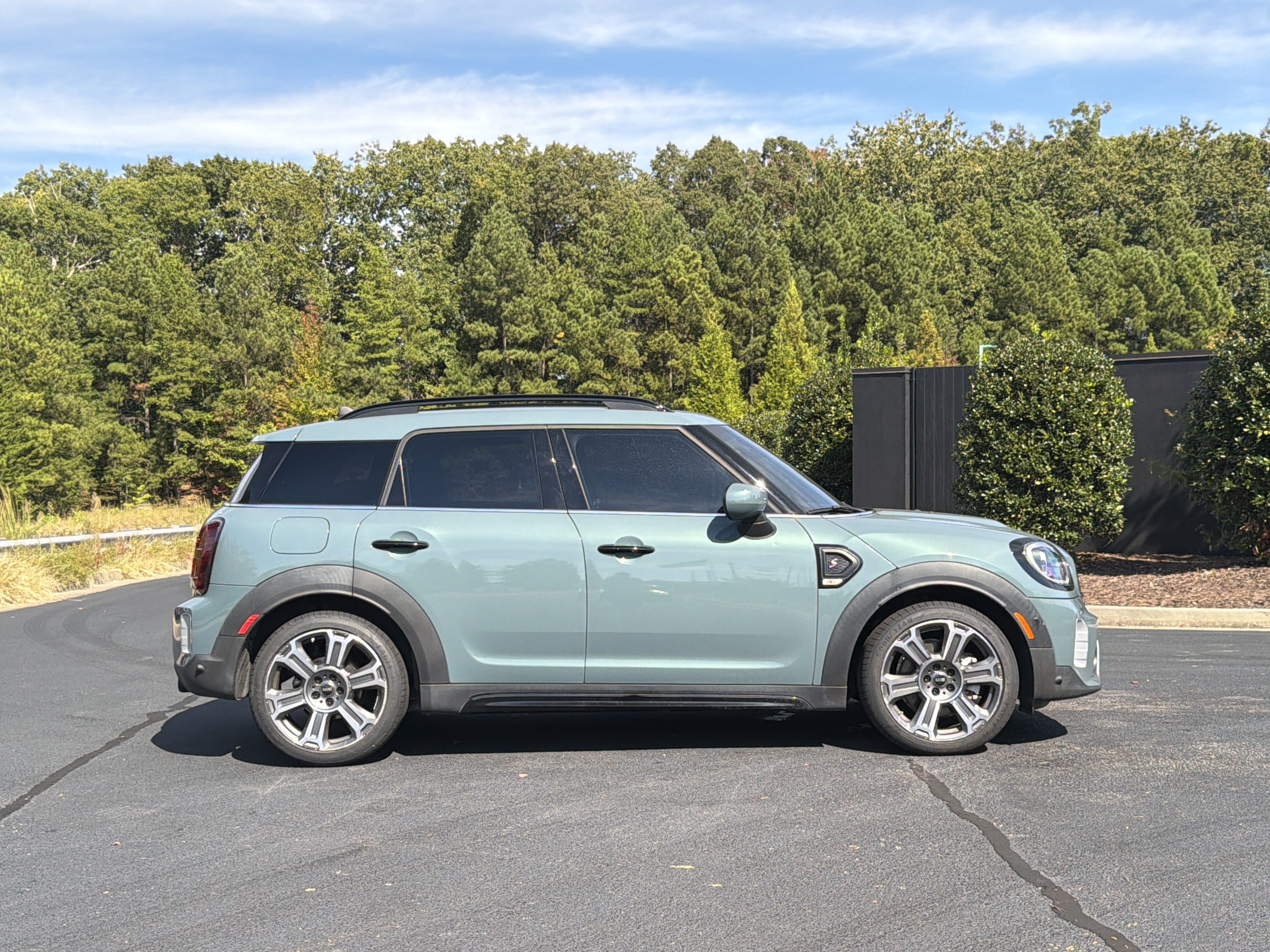 Used 2024 MINI Cooper Countryman S FWD image 5