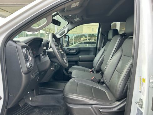Used 2021 GMC Sierra 3500 4x4 Crew Cab w/ Convenience Package image 9