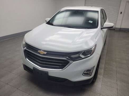 Used 2020 Chevrolet Equinox LT w/ Driver Convenience Package image 15