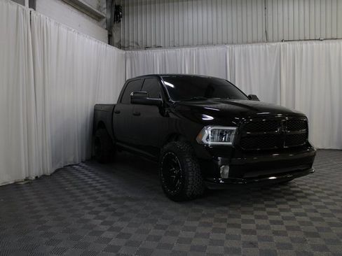 Used 2015 RAM 1500 Express image 27