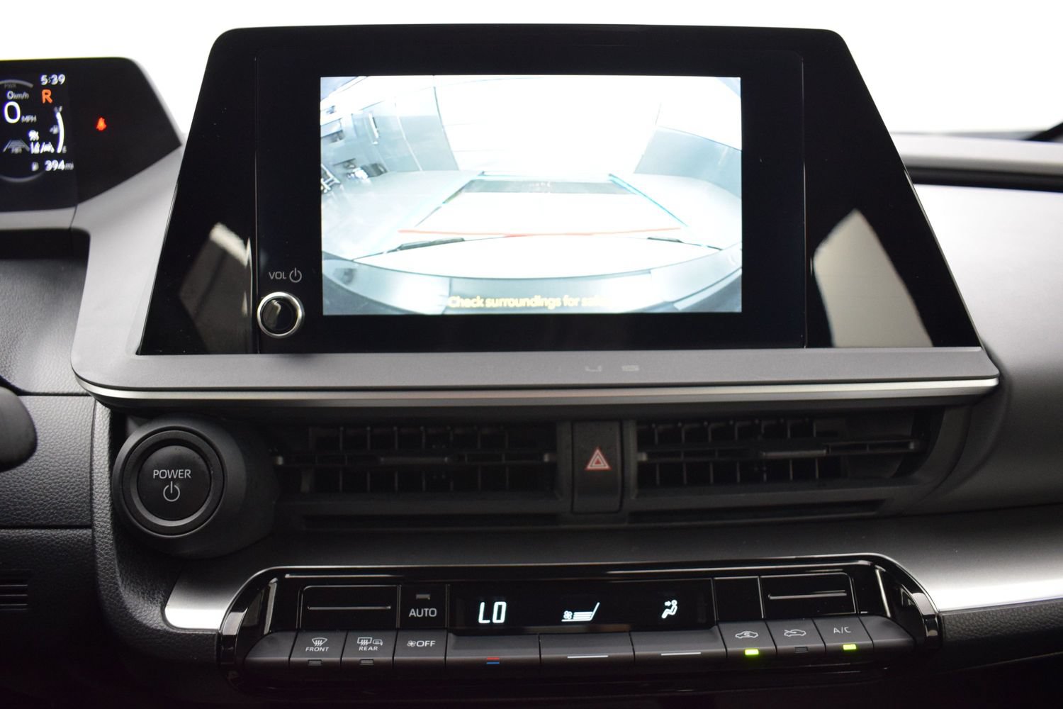 Used 2025 Toyota Prius LE FWD image 15