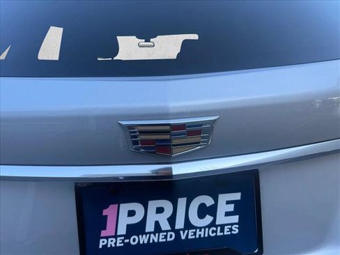 Used 2018 Cadillac XT5 Premium Luxury FWD image 13