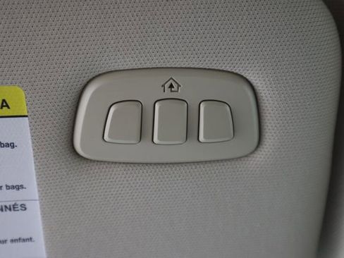 Certified 2022 Ford Explorer Limited image 42