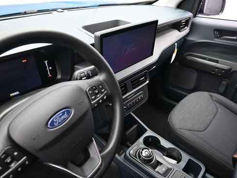 New 2025 Ford Maverick XL image 24
