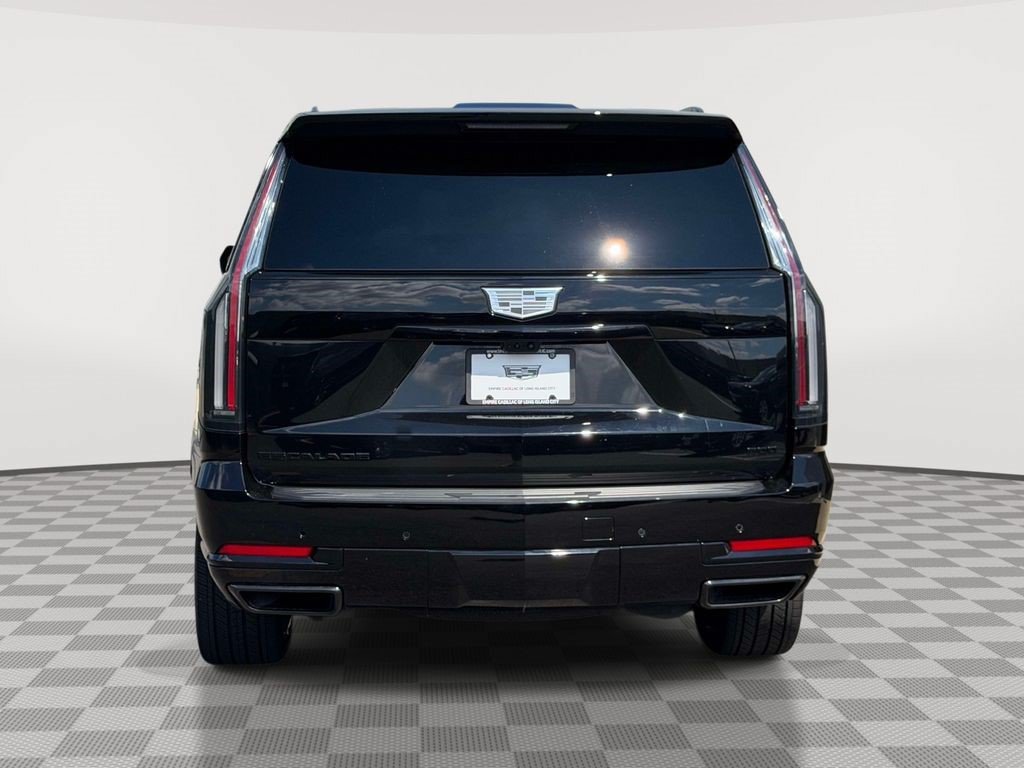 Certified 2026 Cadillac Escalade Platinum Sport w/ LPO, ONYX Package AWD/4WD image 5