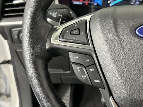 Used 2022 Ford Edge SEL w/ Convenience Package image 31