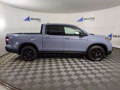 New 2026 Honda Ridgeline Black Edition image 6