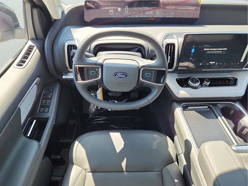 New 2026 Ford Expedition Max Active image 7