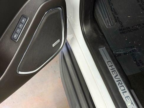 Used 2017 Chevrolet Tahoe LT image 9