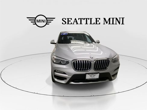 Used 2019 BMW X3 sDrive30i w/ Driving Assistance Package RWD image 2