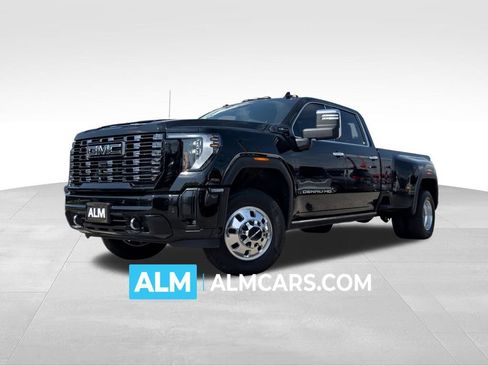 Used 2025 GMC Sierra 3500 Denali Ultimate AWD/4WD image 1