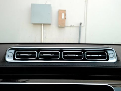 Used 2024 Mercedes-Benz S 580 4MATIC Sedan w/ AMG Line image 57
