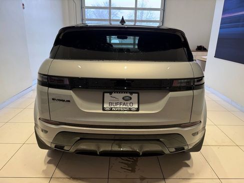 New 2026 Land Rover Range Rover Evoque Dynamic SE image 3