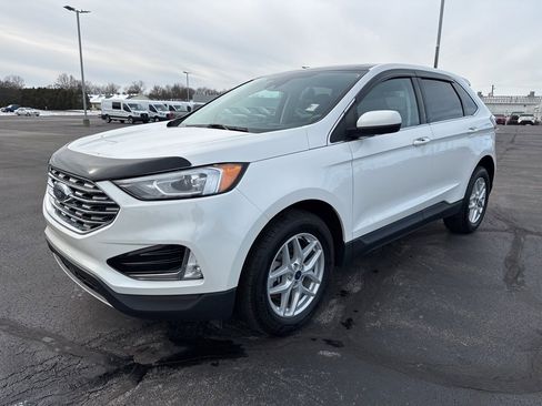 Used 2022 Ford Edge SEL w/ Convenience Package image 5