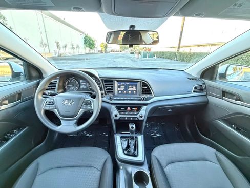 Used 2018 Hyundai Elantra SEL FWD image 14