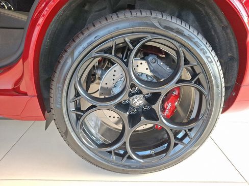 New 2024 Alfa Romeo Stelvio Quadrifoglio AWD/4WD image 5