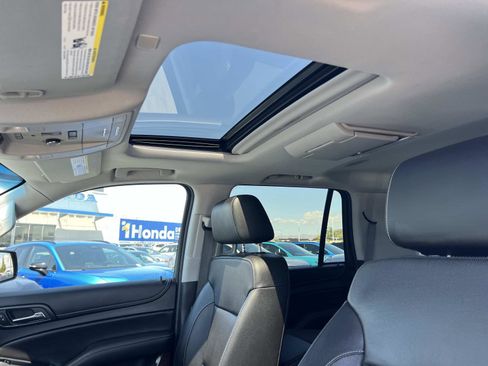 Used 2018 GMC Yukon SLT w/ Open Road Package AWD/4WD image 19