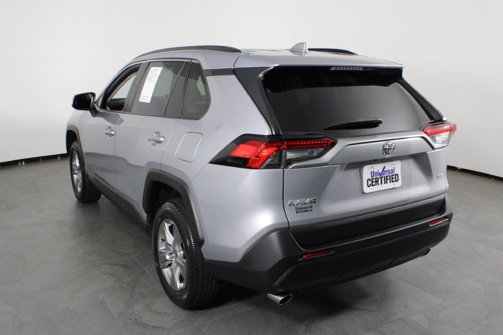 Used 2023 Toyota RAV4 XLE w/ Convenience Package FWD image 14