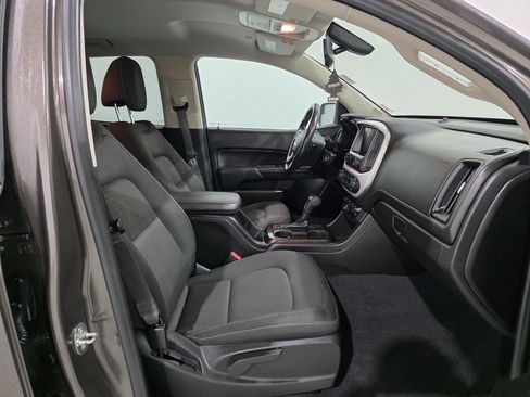 Used 2019 GMC Canyon SLE image 24