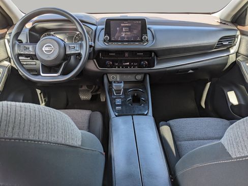 Used 2021 Nissan Rogue SV FWD image 14