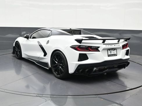 Used 2025 Chevrolet Corvette Stingray Preferred Conv w/ Z51 Performance Package RWD image 3