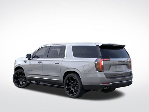New 2026 GMC Yukon XL Denali w/ Denali Reserve Package AWD/4WD image 4