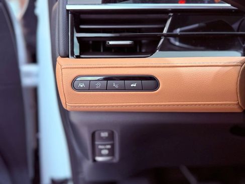 New 2026 INFINITI QX80 Luxe w/ Cargo Package image 12