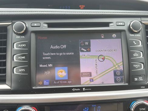 Used 2015 Toyota Highlander XLE AWD/4WD image 15