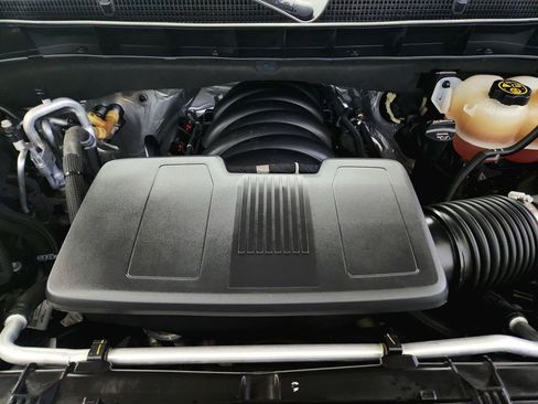 Used 2022 GMC Yukon XL AT4 w/ Technology Package AWD/4WD image 39