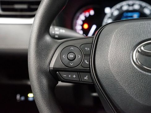 Certified 2025 Toyota RAV4 LE image 14